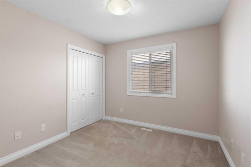 529 Saddlelake Drive Ne, Calgary, AB - Indoor Photo Showing Other Room