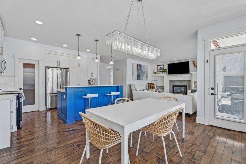 5 Cimarron Springs Circle, Okotoks, AB - Indoor