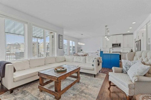 5 Cimarron Springs Circle, Okotoks, AB - Indoor Photo Showing Living Room