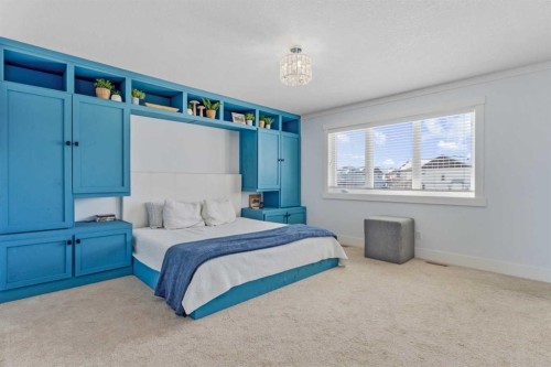 5 Cimarron Springs Circle, Okotoks, AB - Indoor Photo Showing Bedroom