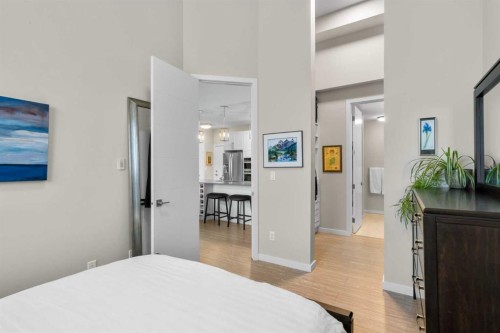 607-11 Mahogany Circle Se, Calgary, AB - Indoor Photo Showing Bedroom