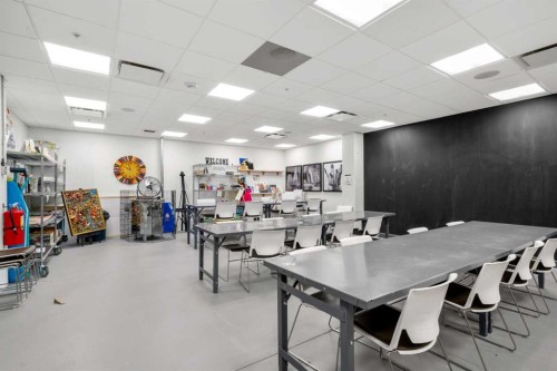 607-11 Mahogany Circle Se, Calgary, AB - Indoor Photo Showing Other Room