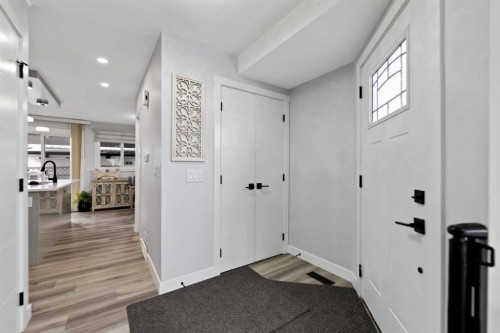 313 Falwood Way Ne, Calgary, AB - Indoor Photo Showing Other Room