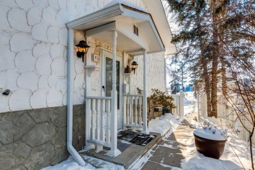 410 60 Avenue Ne, Calgary, AB - Outdoor