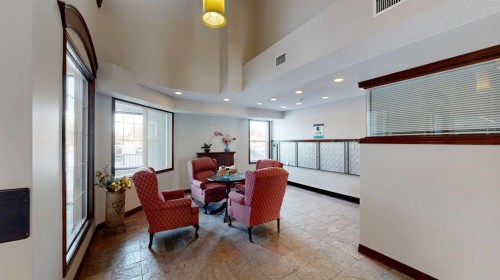 107-8 Prestwick Pond Terrace Se, Calgary, AB - Indoor Photo Showing Other Room