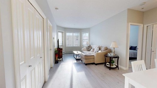 107-8 Prestwick Pond Terrace Se, Calgary, AB - Indoor Photo Showing Other Room