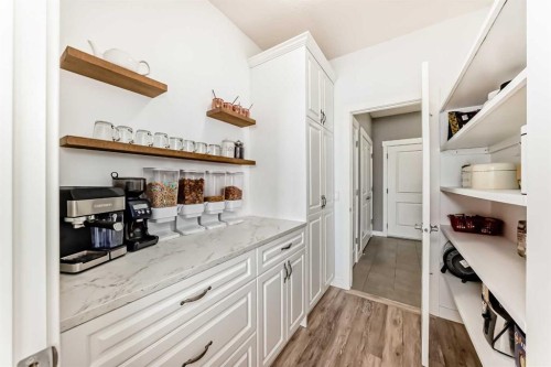 18 Mount Rae Place, Okotoks, AB - Indoor