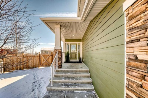 18 Mount Rae Place, Okotoks, AB - Outdoor