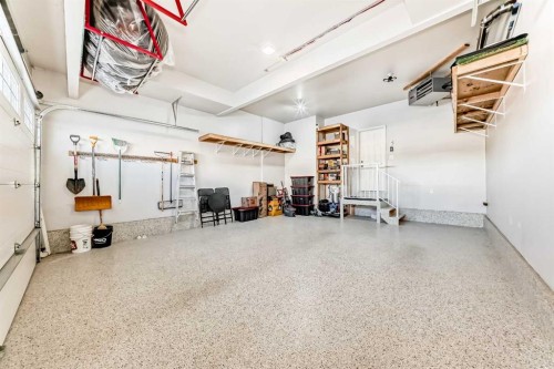 35 Mahogany Crescent Se, Calgary, AB - Indoor Photo Showing Garage
