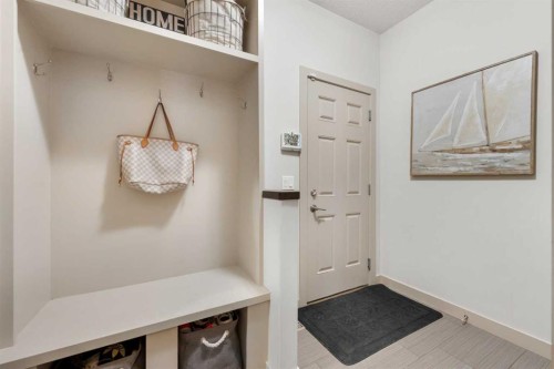 35 Aspenshire Drive Sw, Calgary, AB - Indoor Photo Showing Other Room