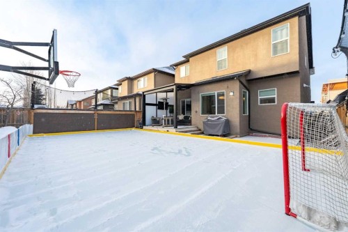 35 Aspenshire Drive Sw, Calgary, AB - Outdoor