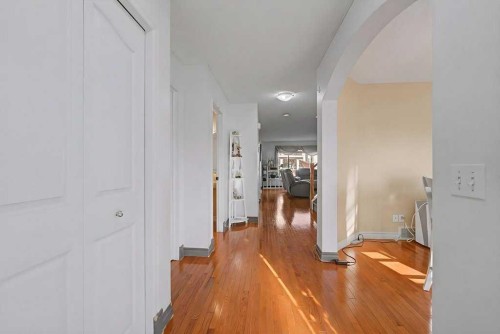 284 Hawkmere View, Chestermere, AB - Indoor Photo Showing Other Room