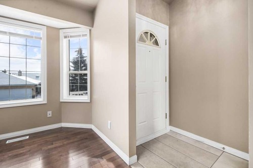 138 Sierra Morena Green Sw, Calgary, AB - Indoor Photo Showing Other Room