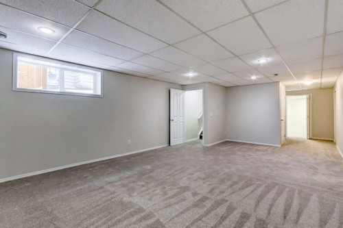 18336 Chaparral Street Se, Calgary, AB - Indoor Photo Showing Other Room