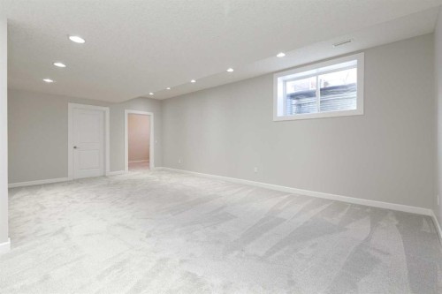 344 Evergreen Circle Sw, Calgary, AB - Indoor