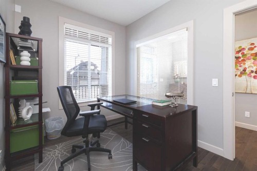 344 Evergreen Circle Sw, Calgary, AB - Indoor Photo Showing Office