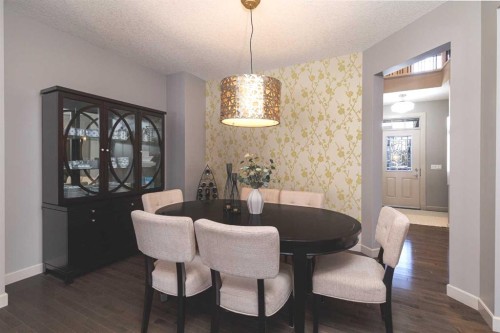 344 Evergreen Circle Sw, Calgary, AB - Indoor Photo Showing Dining Room