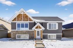 215 George Street  Diamond Valley, AB T0L 2A0