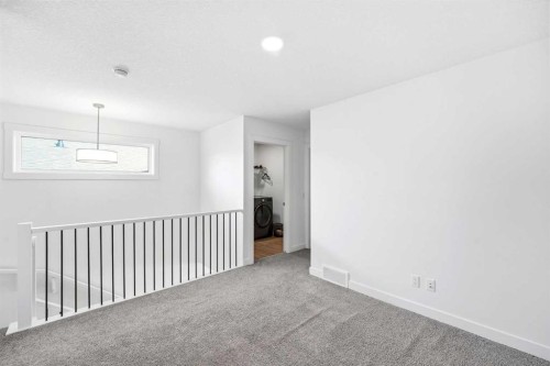 29 Herron Mews Ne, Calgary, AB - Indoor Photo Showing Other Room