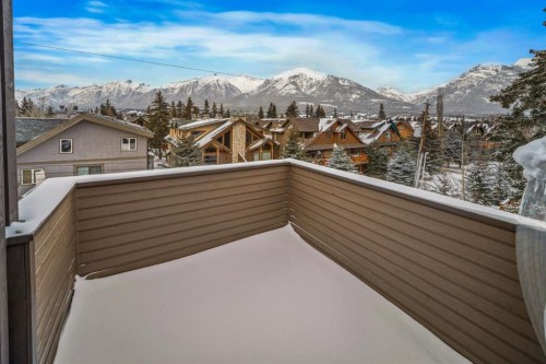 8-838 3Rd Street, Canmore, AB - Outdoor