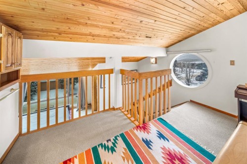 8-838 3Rd Street, Canmore, AB - Indoor Photo Showing Other Room