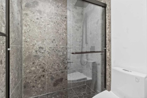 267 Chelsea Heath, Chestermere, AB - Indoor Photo Showing Bathroom