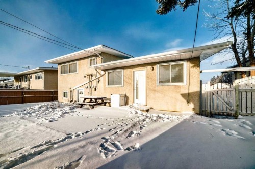 5640 Travis Street Ne, Calgary, AB - Outdoor