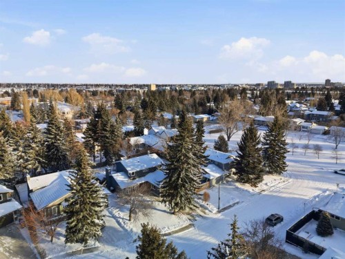 1136 Kildonan Place Sw, Calgary, AB - Outdoor With View