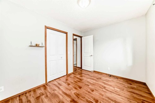 179 Hawkwood Boulevard Nw, Calgary, AB - Indoor Photo Showing Other Room