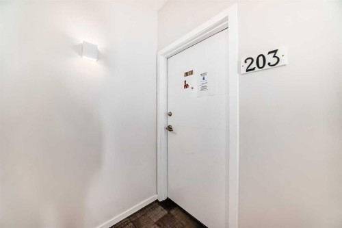 203-225 Redstone Walk Ne, Calgary, AB - Indoor Photo Showing Other Room