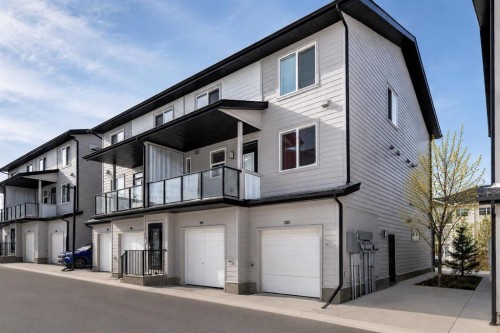 203-225 Redstone Walk Ne, Calgary, AB - Outdoor With Balcony