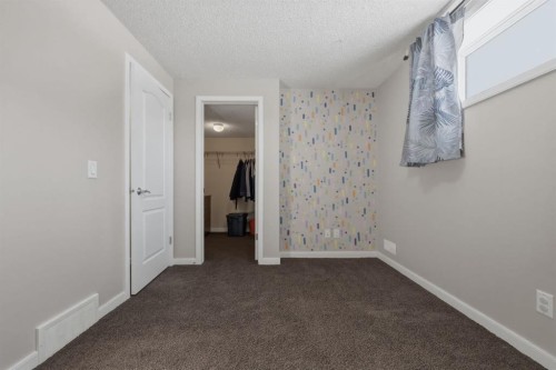 68 Auburn Bay Crescent Se, Calgary, AB - Indoor Photo Showing Other Room