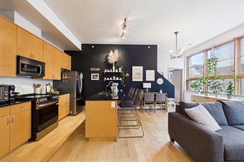 109-177 9 Street Ne, Calgary, AB - Indoor Photo Showing Kitchen