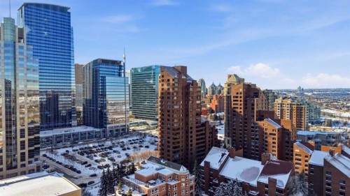 1001A-500 Eau Claire Avenue Sw, Calgary, AB - Outdoor With Facade