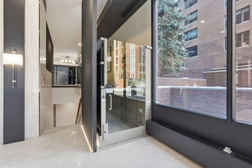 1001A-500 Eau Claire Avenue Sw, Calgary, AB -  With Exterior