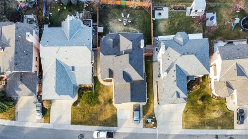 43 Sunset Crescent, Okotoks, AB 