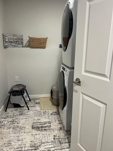 4819 17 Avenue, Edson, AB - Indoor Photo Showing Laundry Room