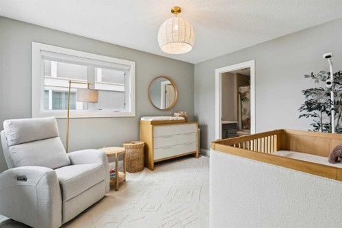 1035 73 Street Sw, Calgary, AB 