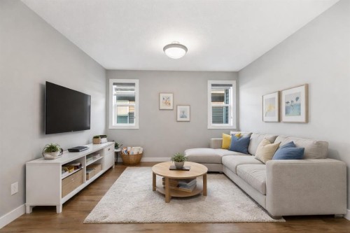 625 Midtown Place, Airdrie, AB - Indoor Photo Showing Living Room