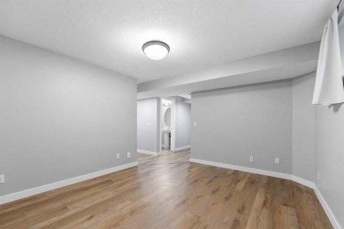 625 Midtown Place, Airdrie, AB - Indoor Photo Showing Other Room