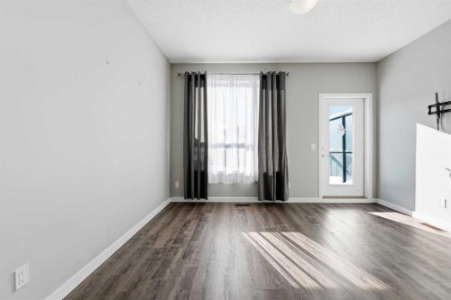 125-301 Redstone Boulevard Ne, Calgary, AB - Indoor Photo Showing Other Room