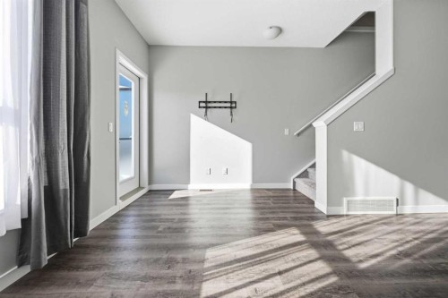 125-301 Redstone Boulevard Ne, Calgary, AB - Indoor Photo Showing Other Room