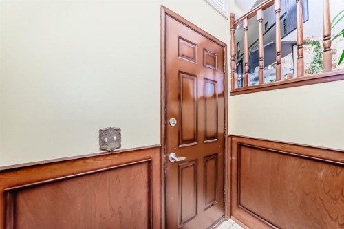 557 Rundleville Place Ne, Calgary, AB - Indoor Photo Showing Other Room