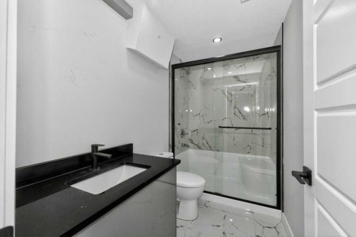 268 Cornerbrook Road Ne, Calgary, AB - Indoor Photo Showing Bathroom