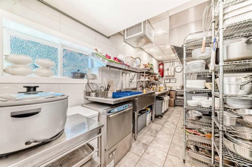 1810 10 Avenue Ne, Calgary, AB 