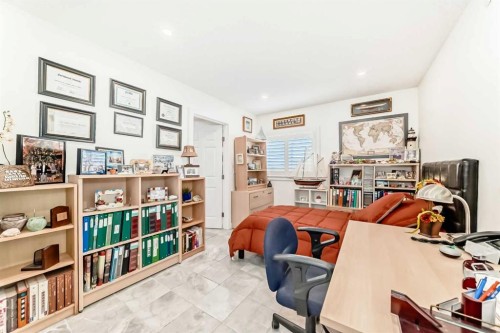 1810 10 Avenue Ne, Calgary, AB 