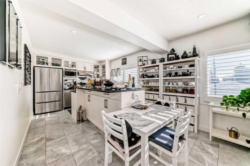 1810 10 Avenue Ne, Calgary, AB 