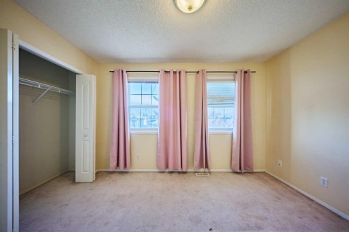215 Coventry Green Ne, Calgary, AB - Indoor