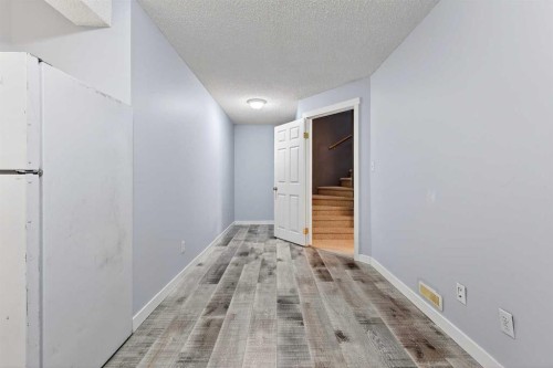 1153 Prestwick Circle Se, Calgary, AB - Indoor Photo Showing Other Room