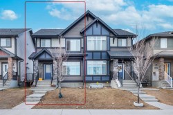 10089 46 Street NE Calgary, AB T3J 0Y5